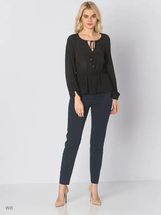 Распродажа  Размеры: 44 42 