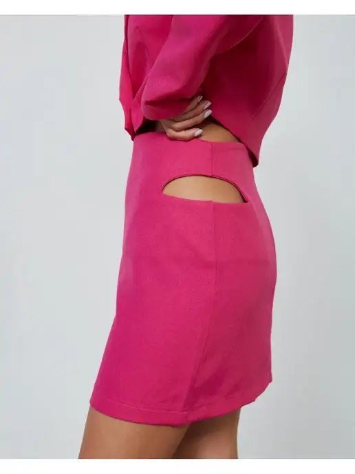 Распродажа  Размеры: 42 44 