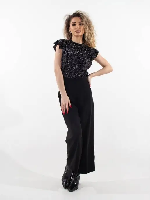 Распродажа  Размеры: 42 