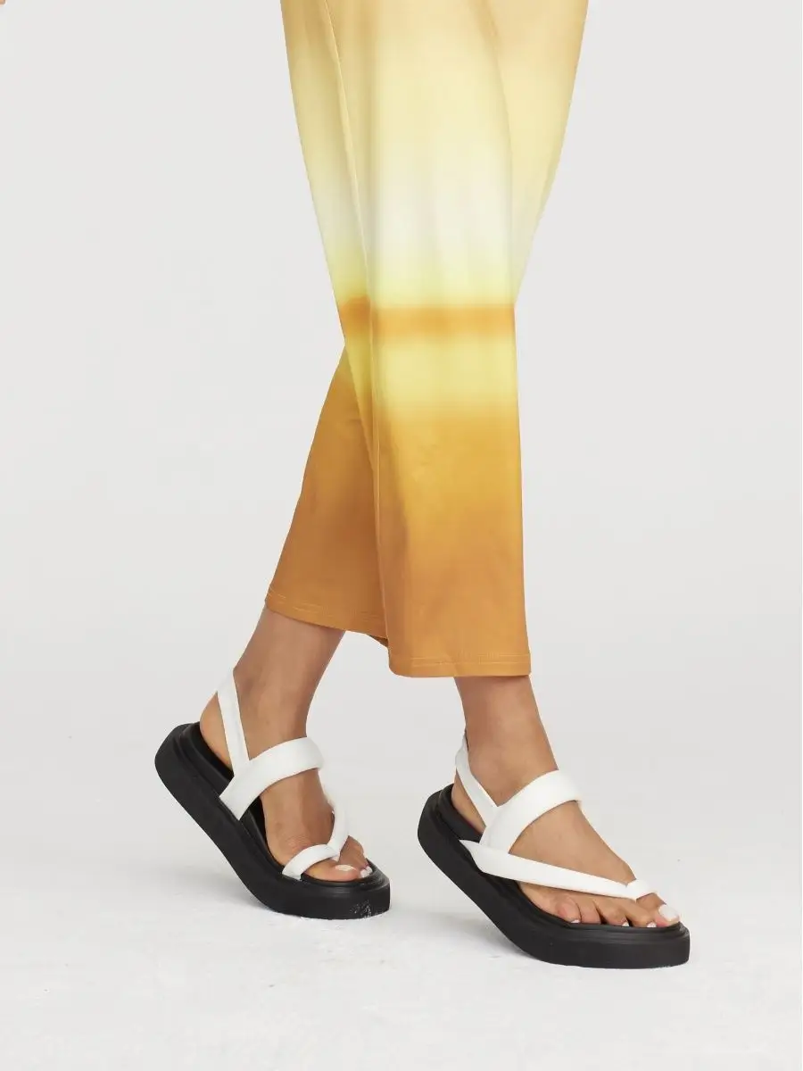 Распродажа  Размеры: 38 39 