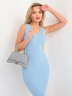 Распродажа  Размеры: 42 44 