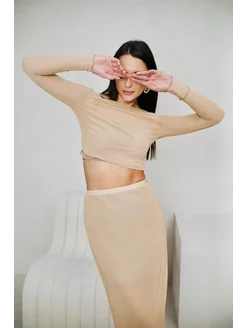 Распродажа  Размеры: 42 44 