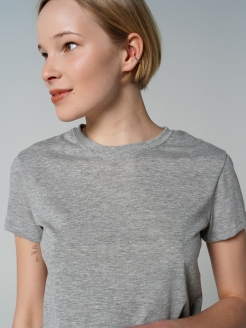 Распродажа  Размеры: 48 46 44 50 42 