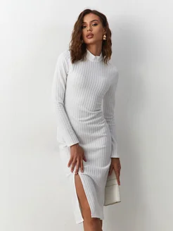 Распродажа  Размеры: 40 42 