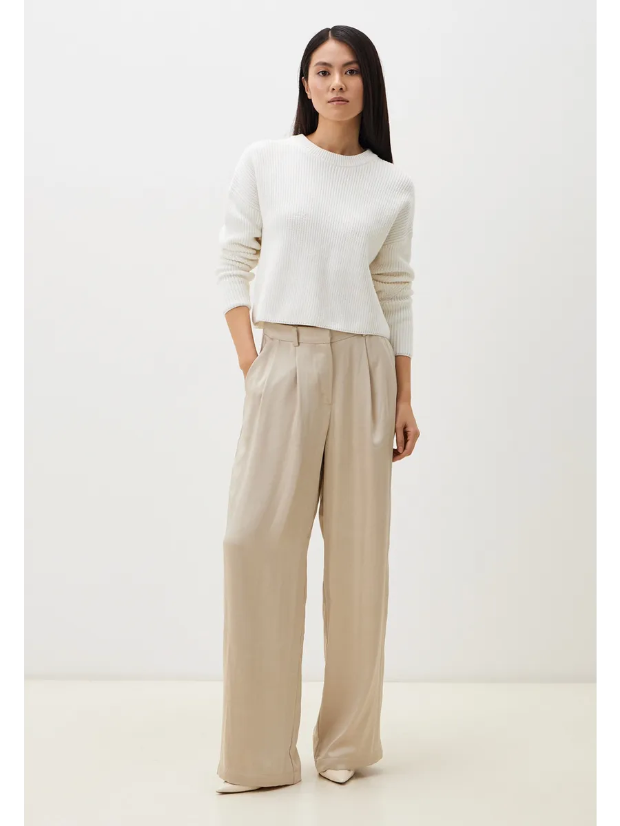 Распродажа  Размеры: 48 46 44 42 