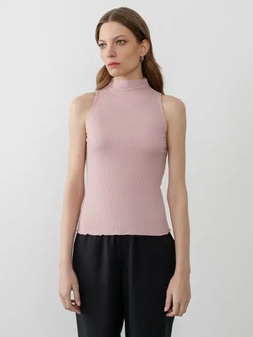 Распродажа  Размеры: 48 46 44 42 